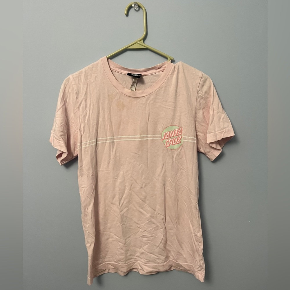 super cute baby pink Santa Cruz t shirt!